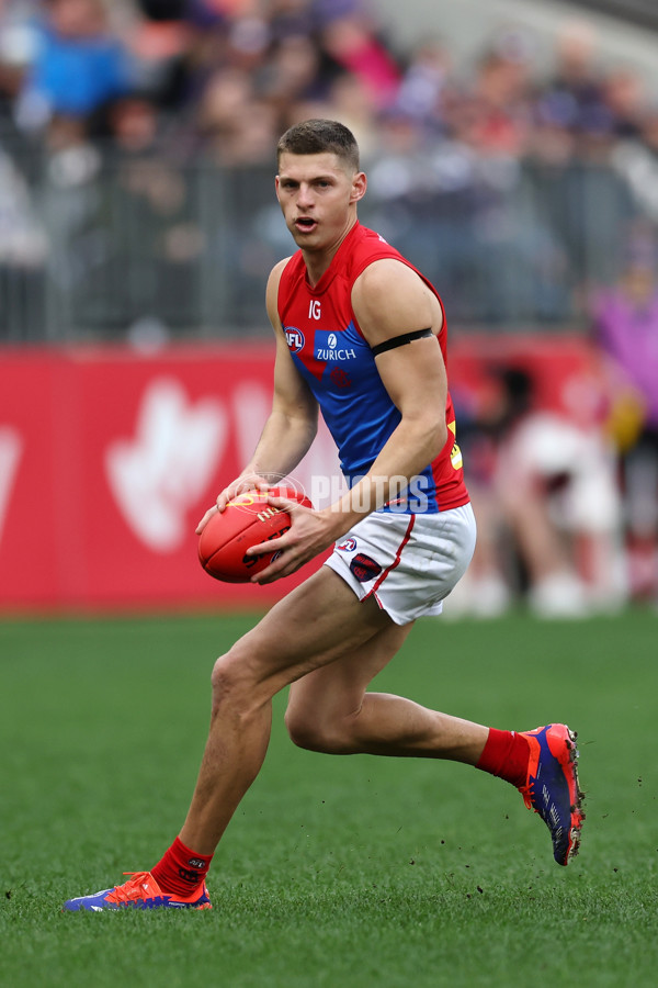 AFL 2024 Round 19 - Fremantle v Melbourne - A-52047785