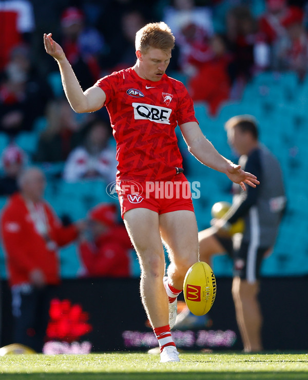 AFL 2024 Round 20 - Sydney v Western Bulldogs - A-52228670