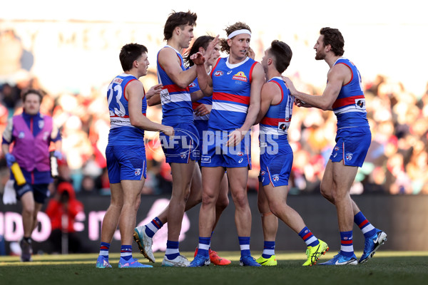 AFL 2024 Round 20 - Sydney v Western Bulldogs - A-52236005