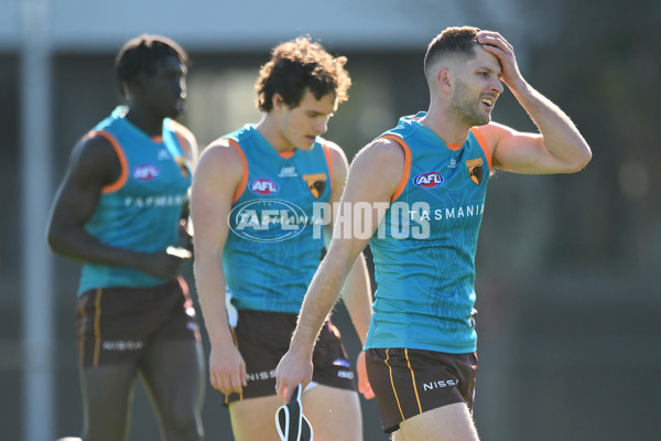AFL 2024 Training - Hawthorn 020824 - A-52442968