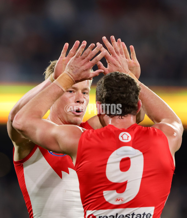 AFL 2024 Round 21 - Port Adelaide v Sydney - A-52498749