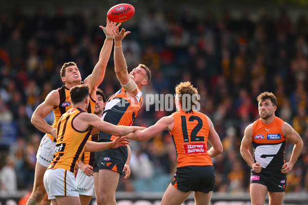AFL 2024 Round 21 - GWS v Hawthorn - A-52522682