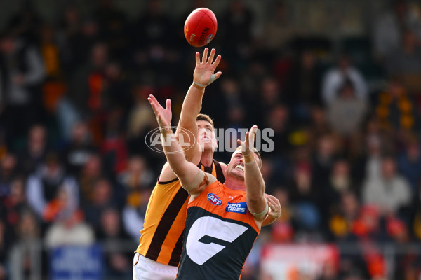 AFL 2024 Round 21 - GWS v Hawthorn - A-52522685
