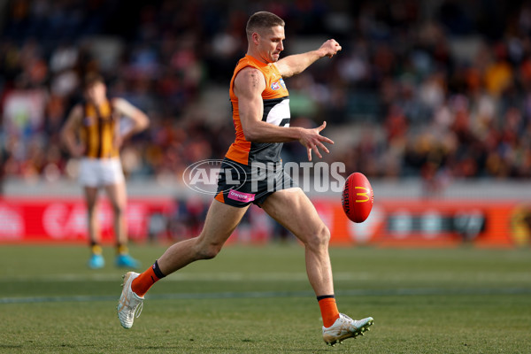 AFL 2024 Round 21 - GWS v Hawthorn - A-52523738