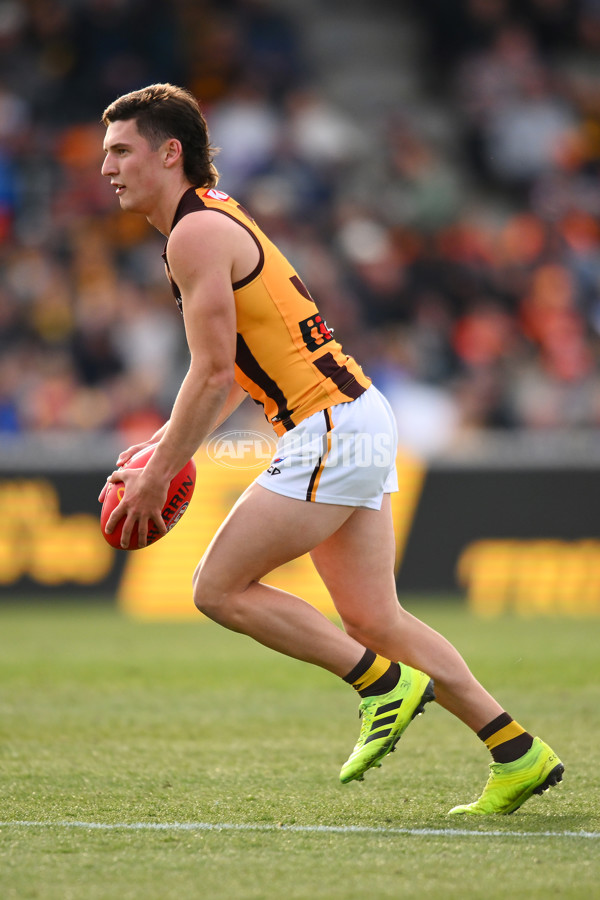 AFL 2024 Round 21 - GWS v Hawthorn - A-52523797