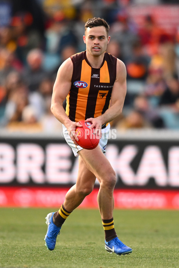 AFL 2024 Round 21 - GWS v Hawthorn - A-52525381
