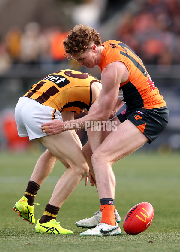 AFL 2024 Round 21 - GWS v Hawthorn - A-52525393
