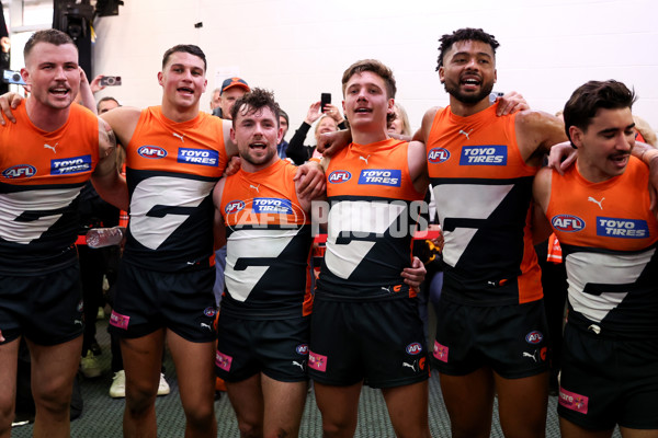 AFL 2024 Round 21 - GWS v Hawthorn - A-52528648