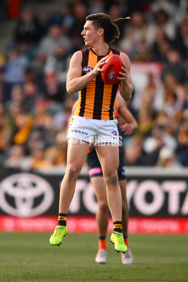 AFL 2024 Round 21 - GWS v Hawthorn - A-52528677