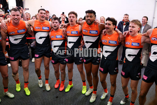 AFL 2024 Round 21 - GWS v Hawthorn - A-52529552