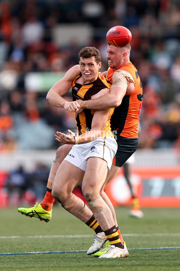 AFL 2024 Round 21 - GWS v Hawthorn - A-52532634