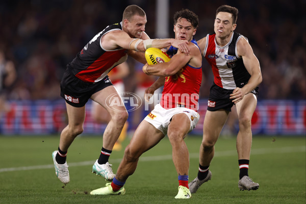 AFL 2024 Round 21 - St Kilda v Brisbane - A-52544050