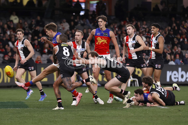 AFL 2024 Round 21 - St Kilda v Brisbane - A-52549255