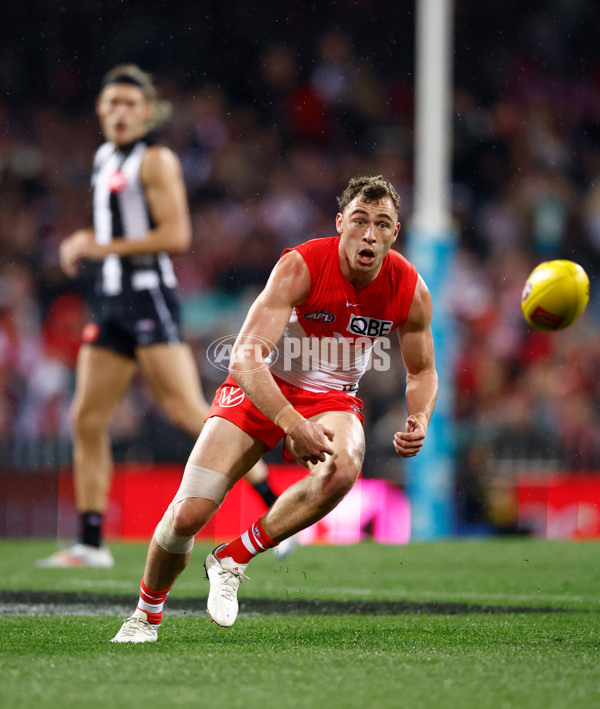 AFL 2024 Round 22 - Sydney v Collingwood - A-52625977