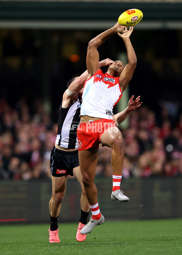 AFL 2024 Round 22 - Sydney v Collingwood - A-52629205