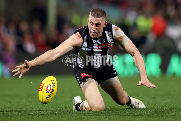 AFL 2024 Round 22 - Sydney v Collingwood - A-52629217