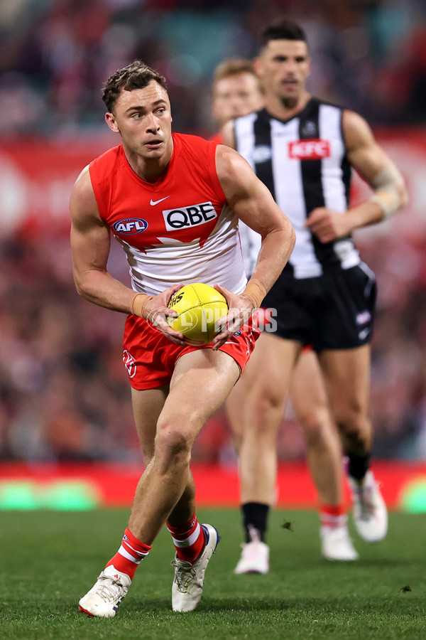AFL 2024 Round 22 - Sydney v Collingwood - A-52631005