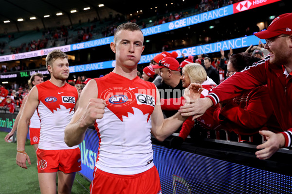 AFL 2024 Round 22 - Sydney v Collingwood - A-52634098