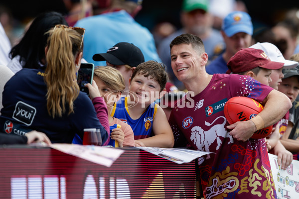 AFL 2024 Round 22 - Brisbane v GWS - A-52636401