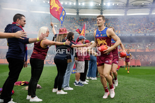 AFL 2024 Round 22 - Brisbane v GWS - A-52636943