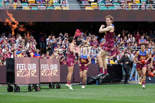 AFL 2024 Round 22 - Brisbane v GWS - A-52636948