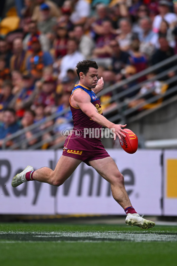 AFL 2024 Round 22 - Brisbane v GWS - A-52644301