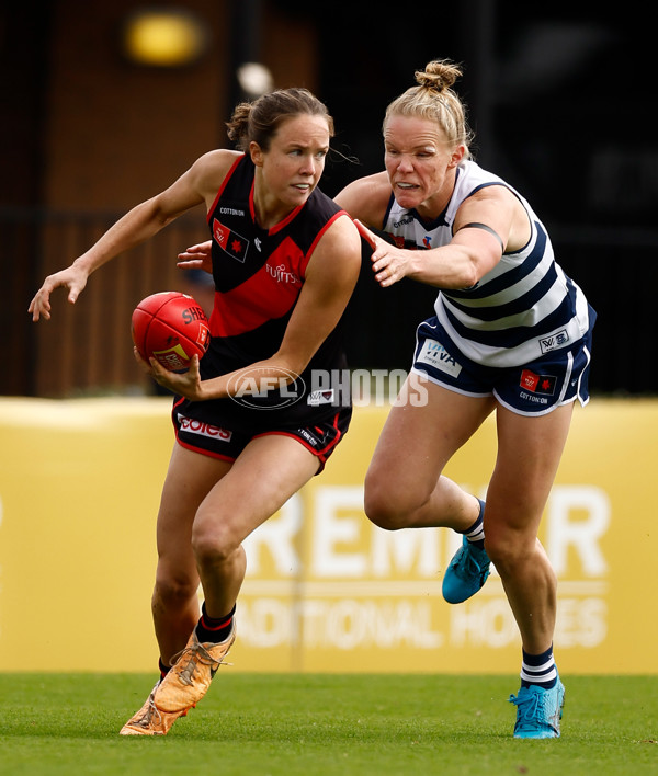 AFLW 2024 Practice Match - Essendon v Geelong - A-53061297