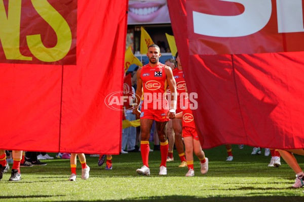 AFL 2024 Round 23 - Gold Coast v Melbourne - A-53061328