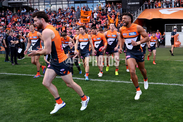 AFL 2024 Round 23 - GWS v Fremantle - A-53061332
