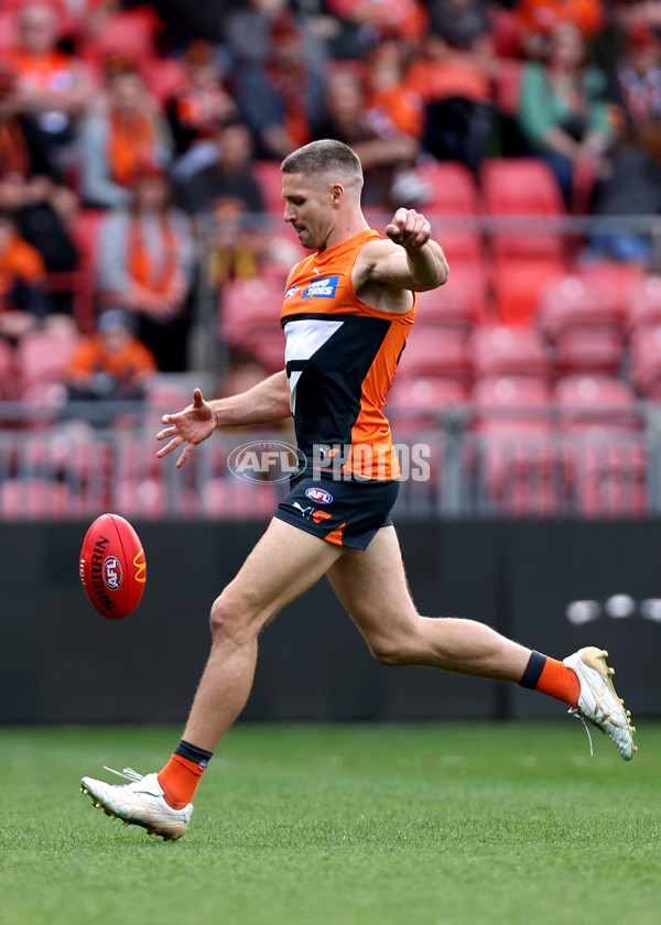 AFL 2024 Round 23 - GWS v Fremantle - A-53061353
