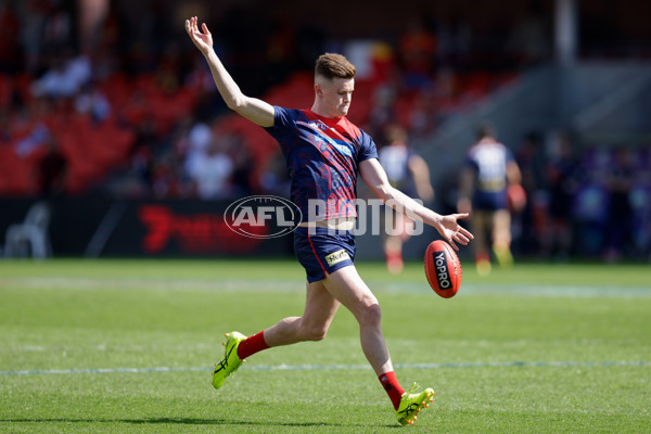 AFL 2024 Round 23 - Gold Coast v Melbourne - A-53061692