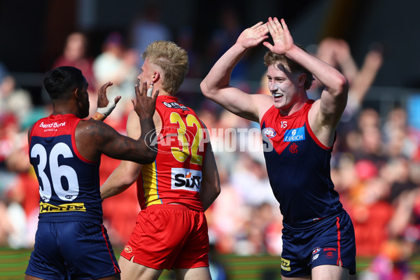AFL 2024 Round 23 - Gold Coast v Melbourne - A-53063985