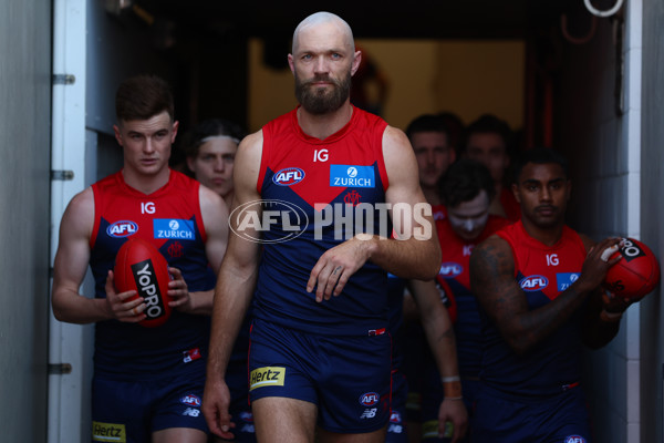 AFL 2024 Round 23 - Gold Coast v Melbourne - A-53066435