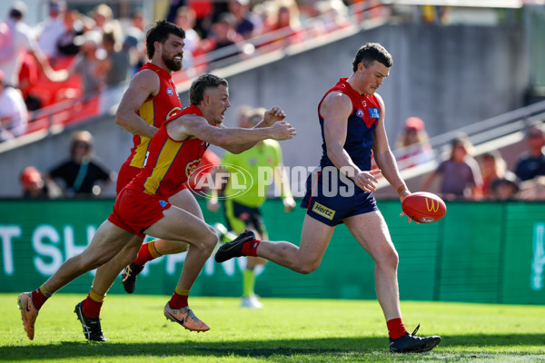 AFL 2024 Round 23 - Gold Coast v Melbourne - A-53067448