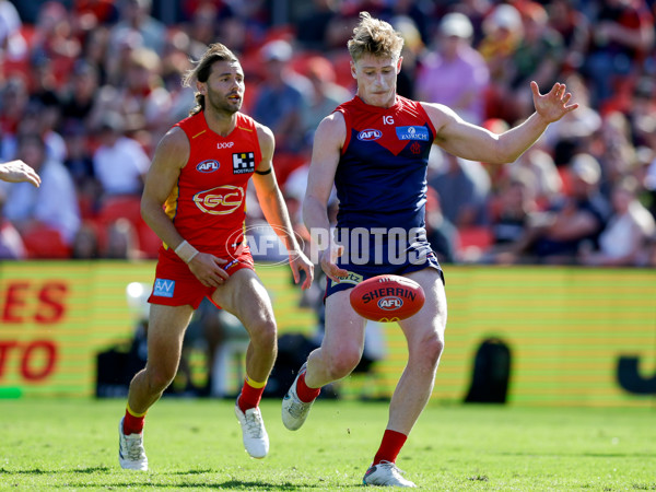 AFL 2024 Round 23 - Gold Coast v Melbourne - A-53067452