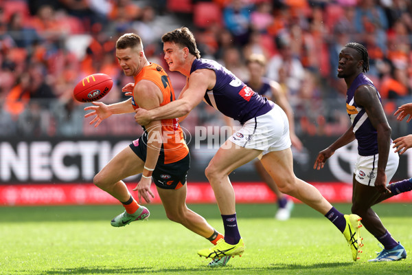 AFL 2024 Round 23 - GWS v Fremantle - A-53070057