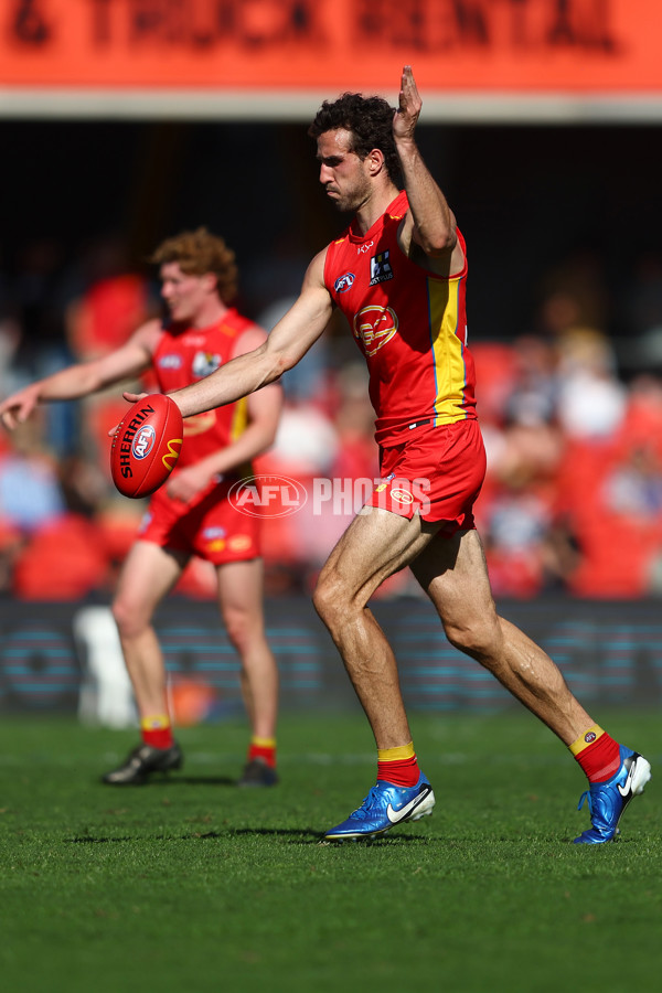 AFL 2024 Round 23 - Gold Coast v Melbourne - A-53072494