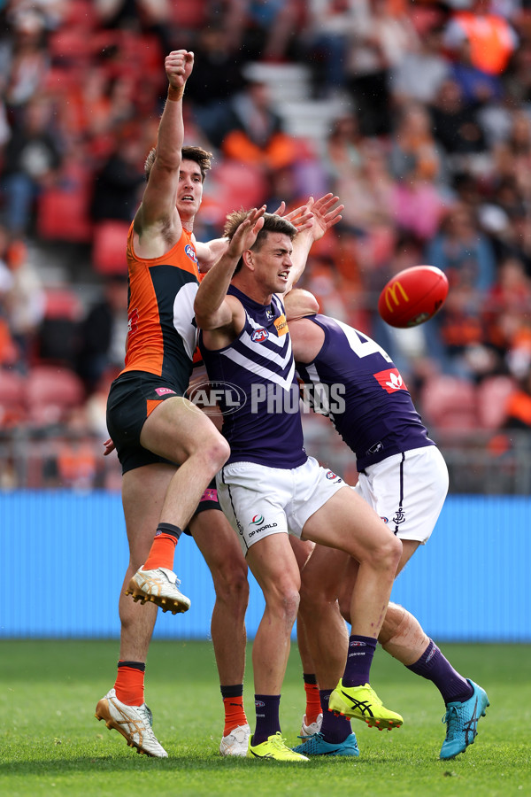 AFL 2024 Round 23 - GWS v Fremantle - A-53072501