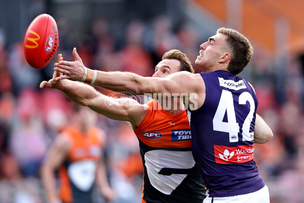 AFL 2024 Round 23 - GWS v Fremantle - A-53075790