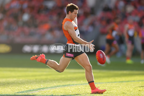 AFL 2024 Round 23 - GWS v Fremantle - A-53081173