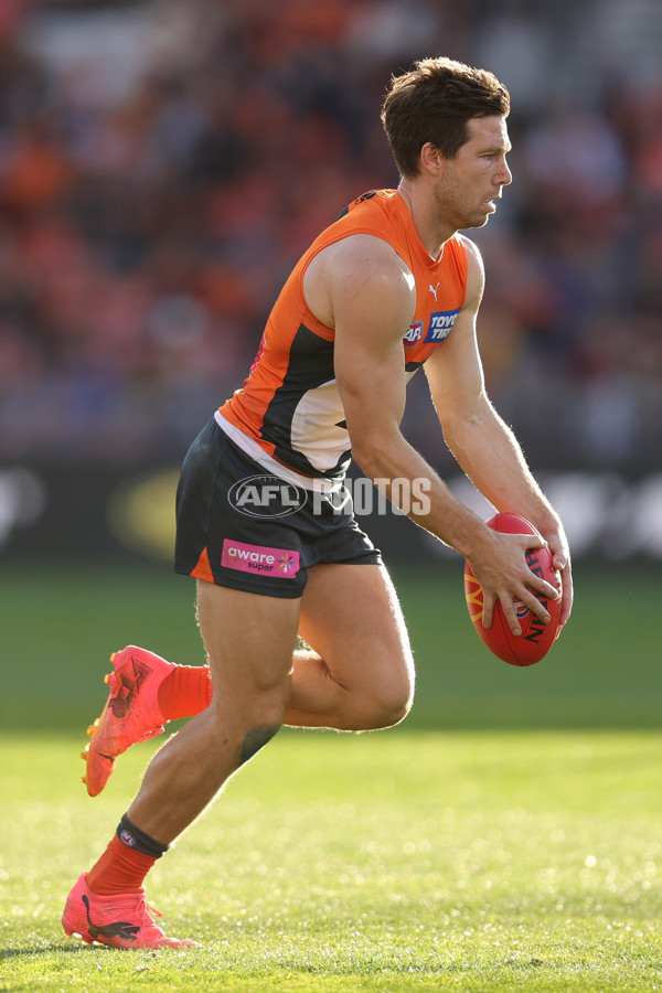 AFL 2024 Round 23 - GWS v Fremantle - A-53081179