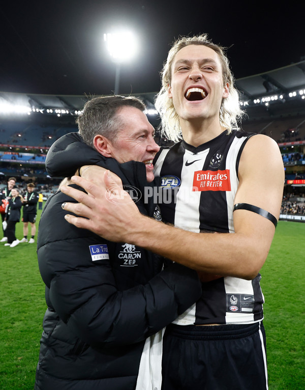 AFL 2024 Round 23 - Collingwood v Brisbane - A-53091145