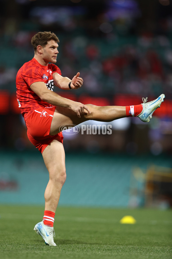 AFL 2024 Round 24 - Sydney v Adelaide - A-53358552
