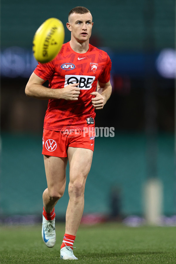 AFL 2024 Round 24 - Sydney v Adelaide - A-53358553