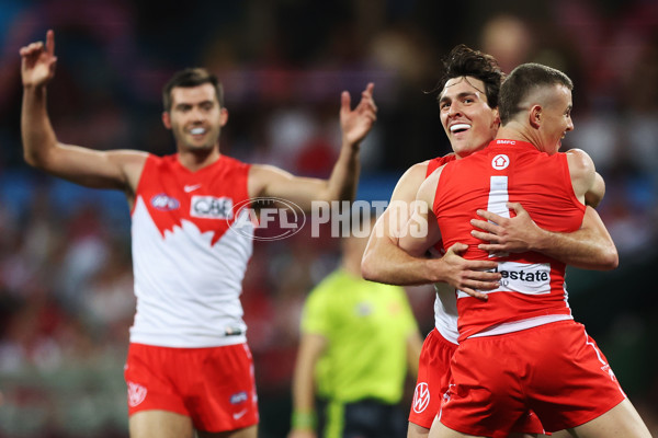 AFL 2024 Round 24 - Sydney v Adelaide - A-53367711