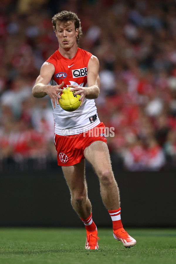 AFL 2024 Round 24 - Sydney v Adelaide - A-53367736
