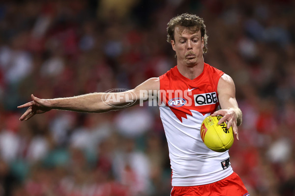 AFL 2024 Round 24 - Sydney v Adelaide - A-53367739