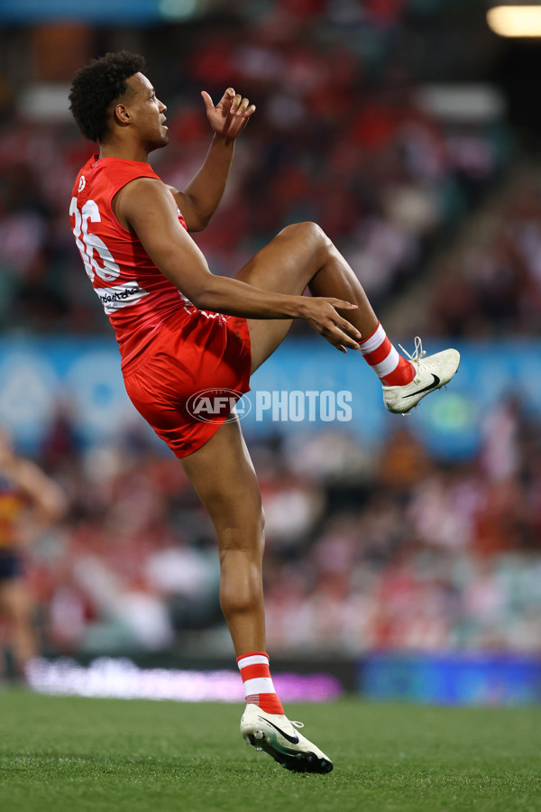 AFL 2024 Round 24 - Sydney v Adelaide - A-53370729