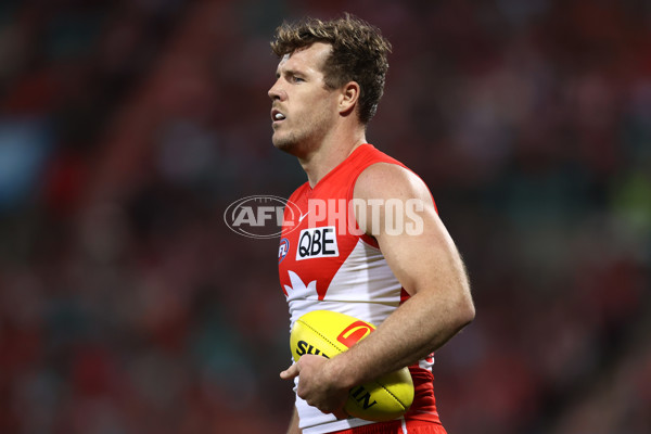 AFL 2024 Round 24 - Sydney v Adelaide - A-53370768