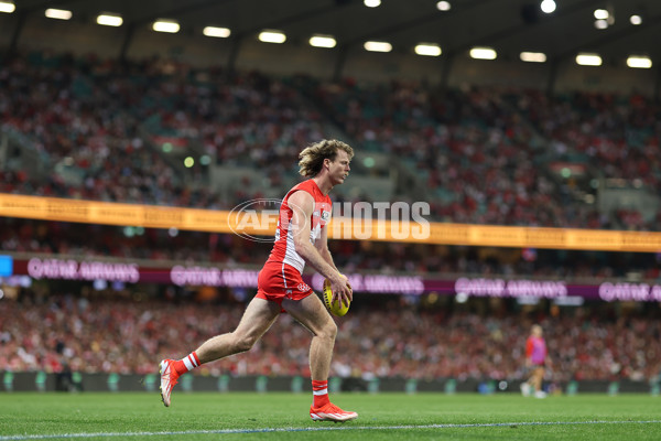 AFL 2024 Round 24 - Sydney v Adelaide - A-53372904